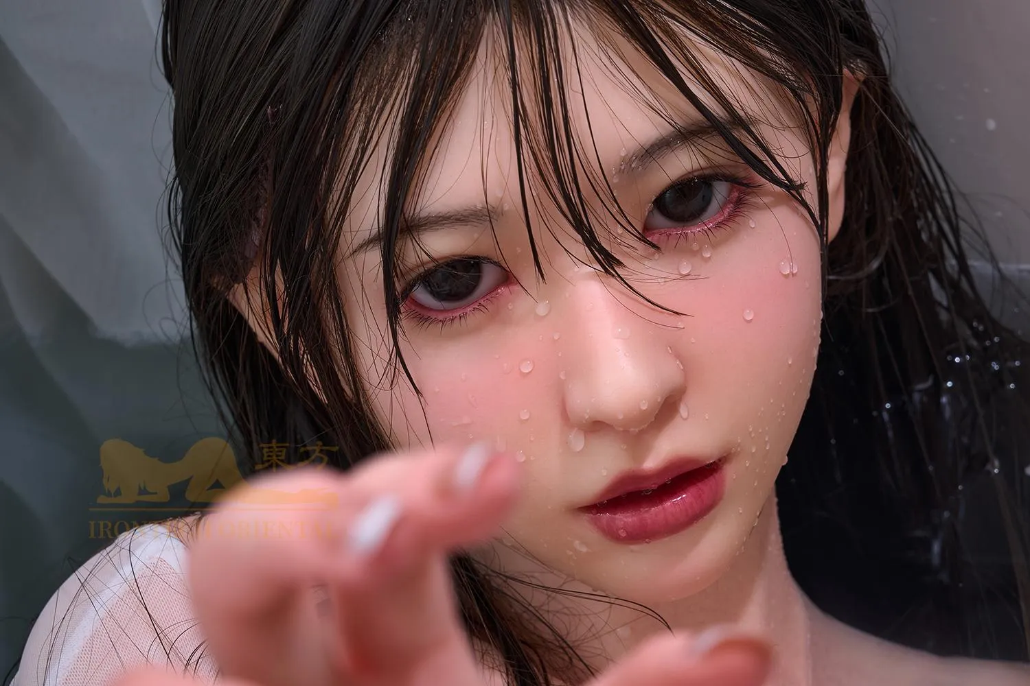 Poupée sexuelle japonaise